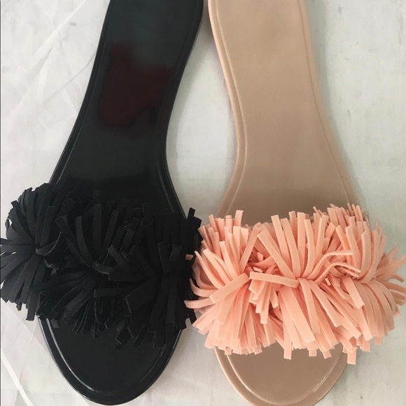 Brand black fringe sandals - Picture 2 of 2